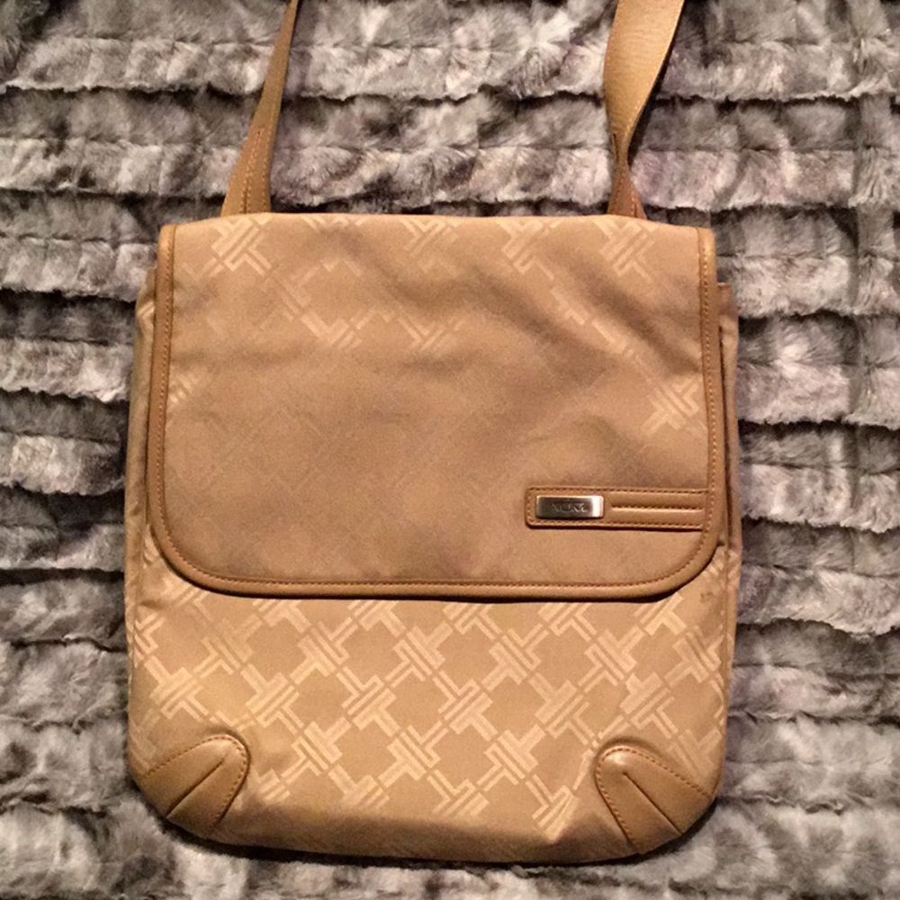 TUMI BAG